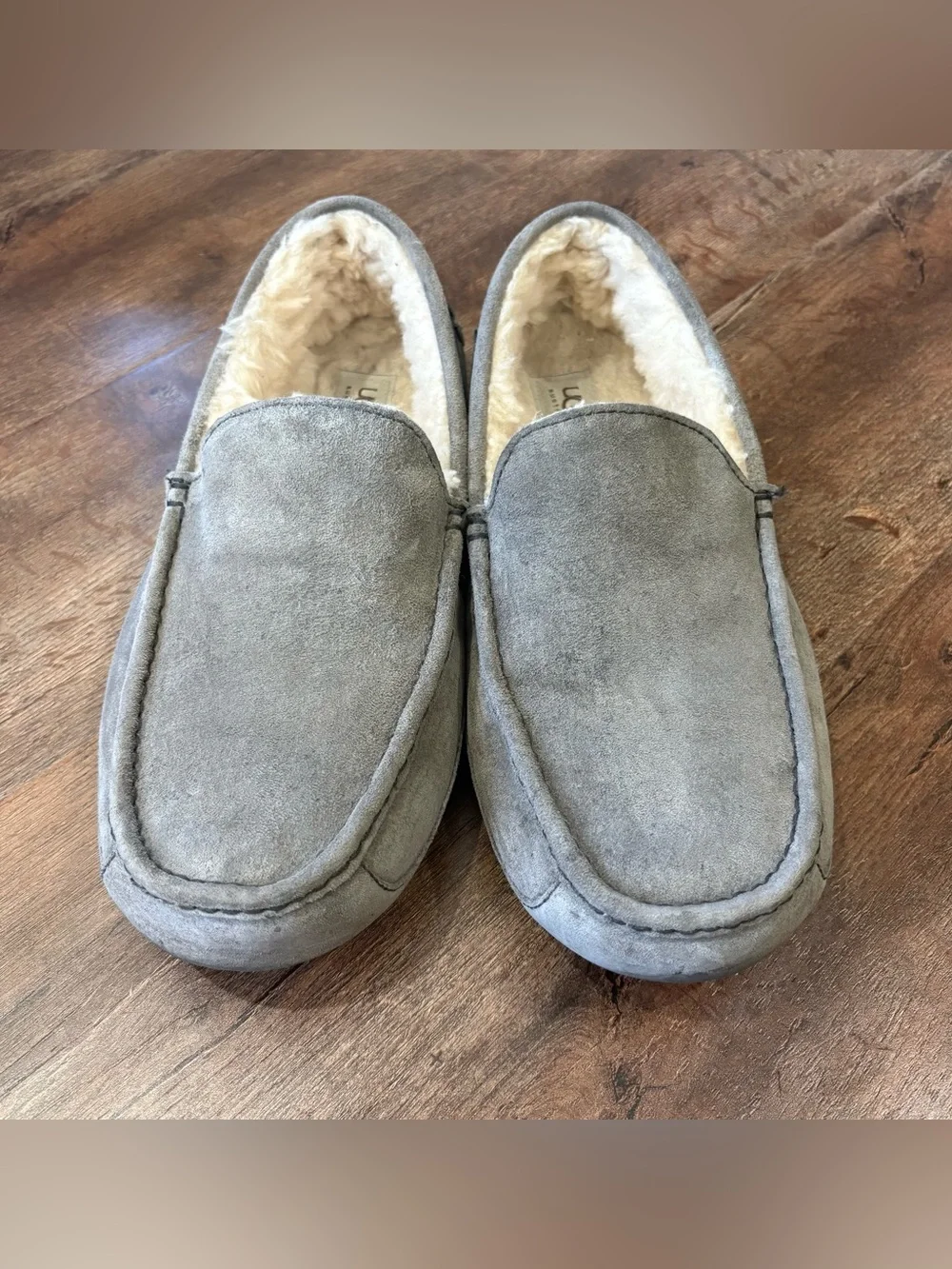 UGG Australia Ascot Slippers Men’s 13 Gray Suede Sheepskin Lined Moccasins
